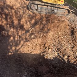 Fill Dirt (has Rock) 