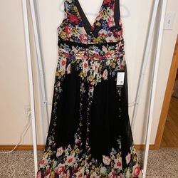 Size 16 Floral Dress