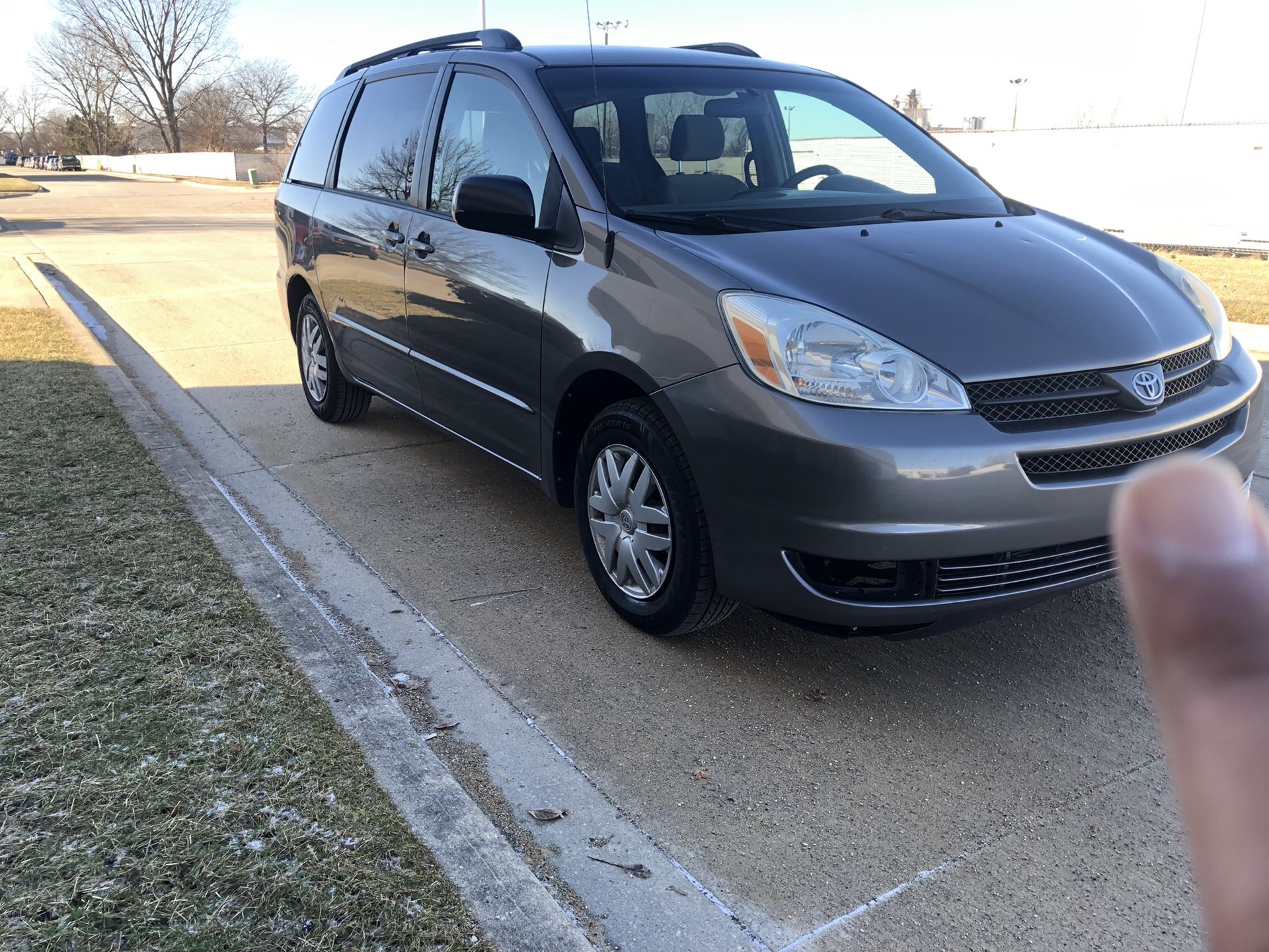 2004 Toyota Sienna