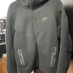 Nike Tech Fleece Sweater