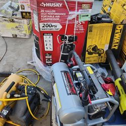 Husky
20 Gal. 200 PSI Oil Free Portable Vertical Electric Air Compressor STORE PRICE $269