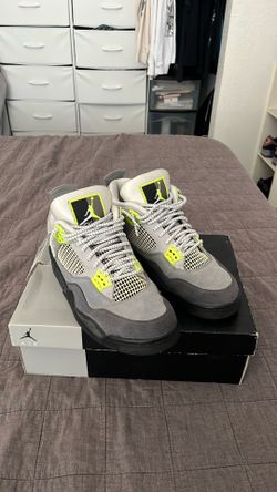 Air Jordan 4 retros