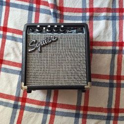 Guitar Amp - Squier -Fender