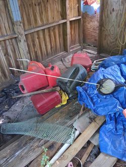Gas cans