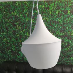 Pendant Light (White)