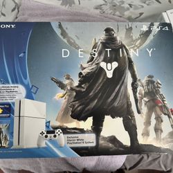 Sony PlayStation 4 500GB Glacier White Console Destiny Bundle