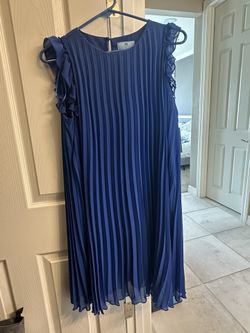 CeCe Cocktail Dress Size Small New W Tags 