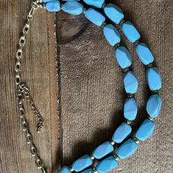Jewelry: Necklace & Bracelets 