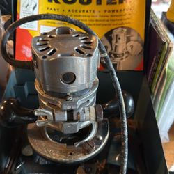 Black & Decker  3/4 HP Router