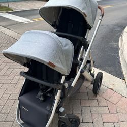UPPAbaby Vista V2 Stroller – Used with Accessories