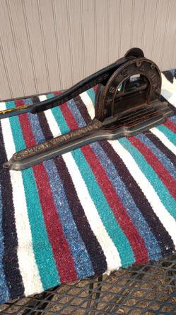 Star Brand Black Tobacco Cutter