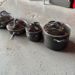 5 Pots, 4 Skillets, Paper Towel Rack, 3 Wisps 