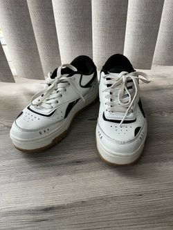 Reebok US 6 Club C leather shoes (contact info removed)24