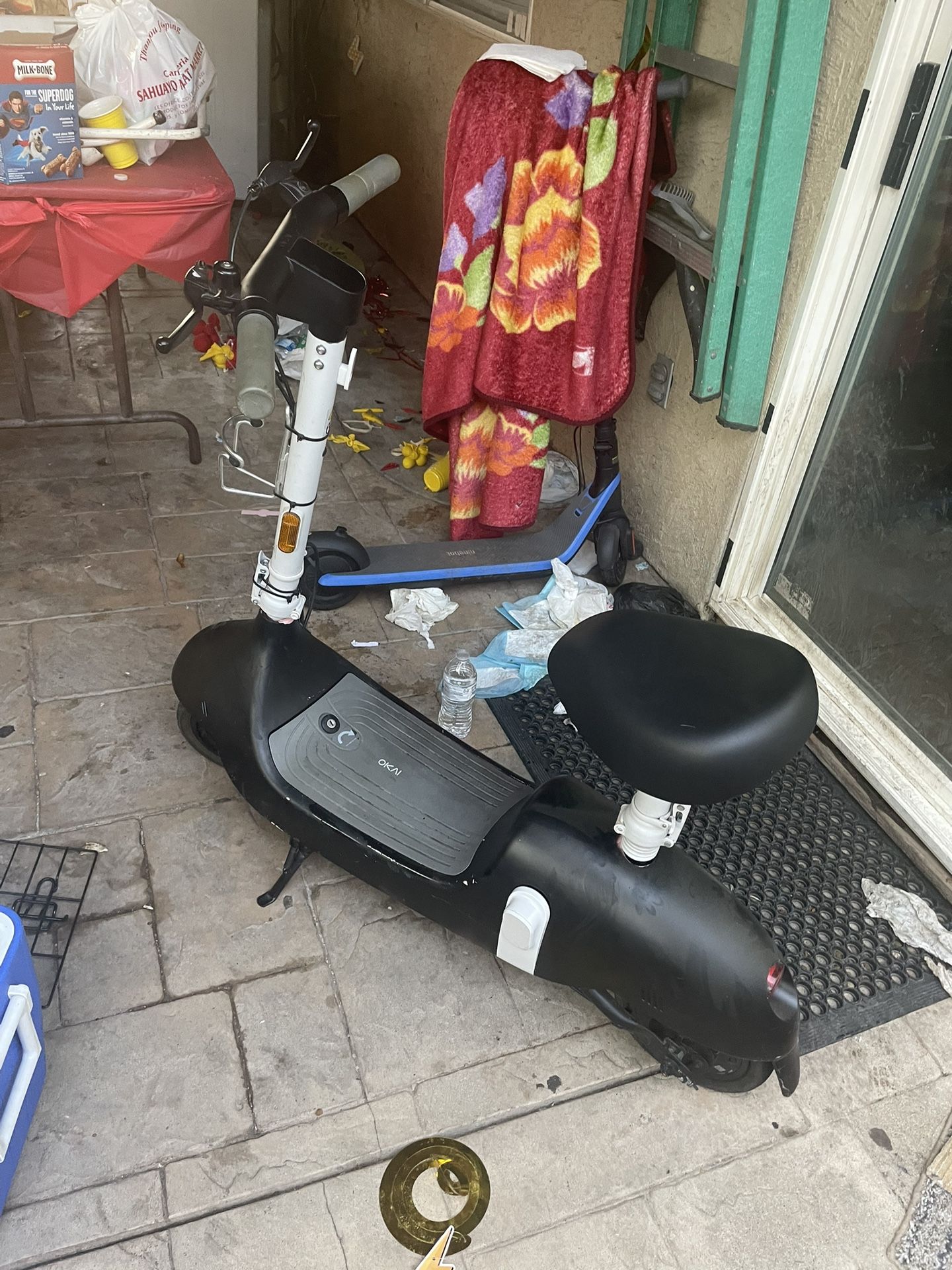 Electric Scooter With Seat