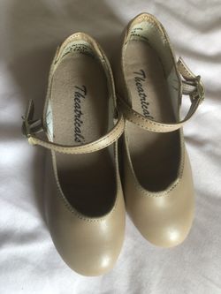 Tap shoes size 8 1/2