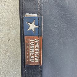 Ford F250 TRUCK BED COVER