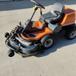 Husqvarna Rider 16"Hydrostatic Good 4 Commercial Or Residential 42" Cut Mower 3 Blades Worth  Money 🤑💰🤑💰