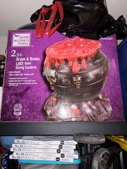 Halloween Decor