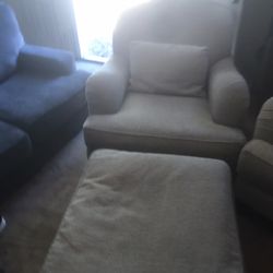 Love Seat With Foot Rest