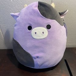 Alexie the Cow Squishmallow 