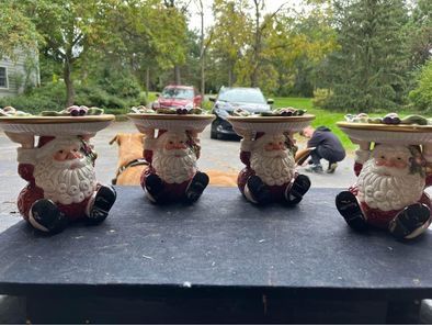 New Vintage FITZ AND FLOYD Christmas Santa Pillar Candle Holder Candy Dish 5 1/2" Tall (set of 4)