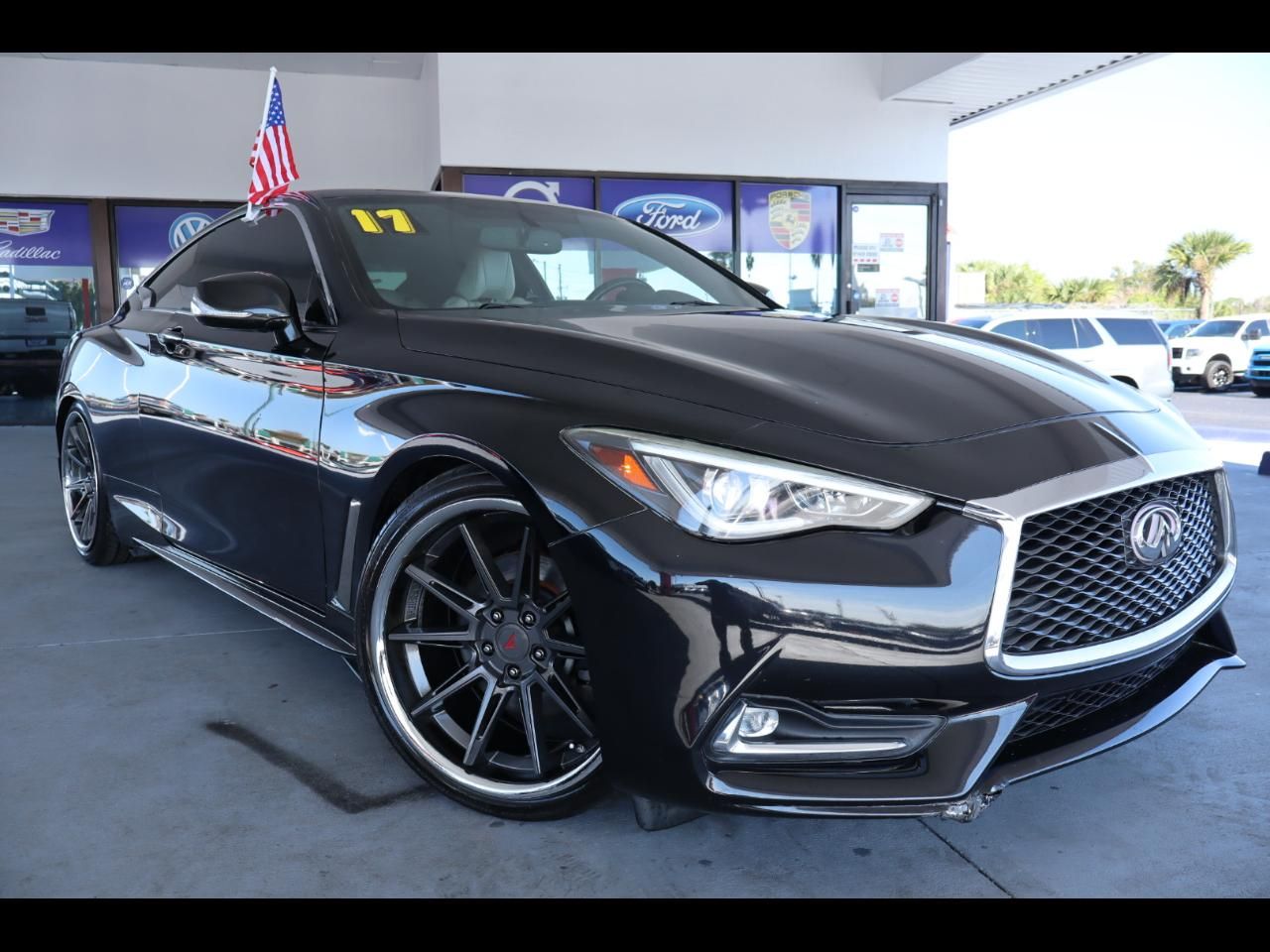 2017 INFINITI Q60