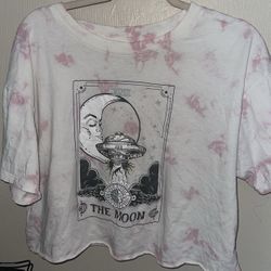 XL “ The Moon “ Tarot Design Cropped Graphic Tee
