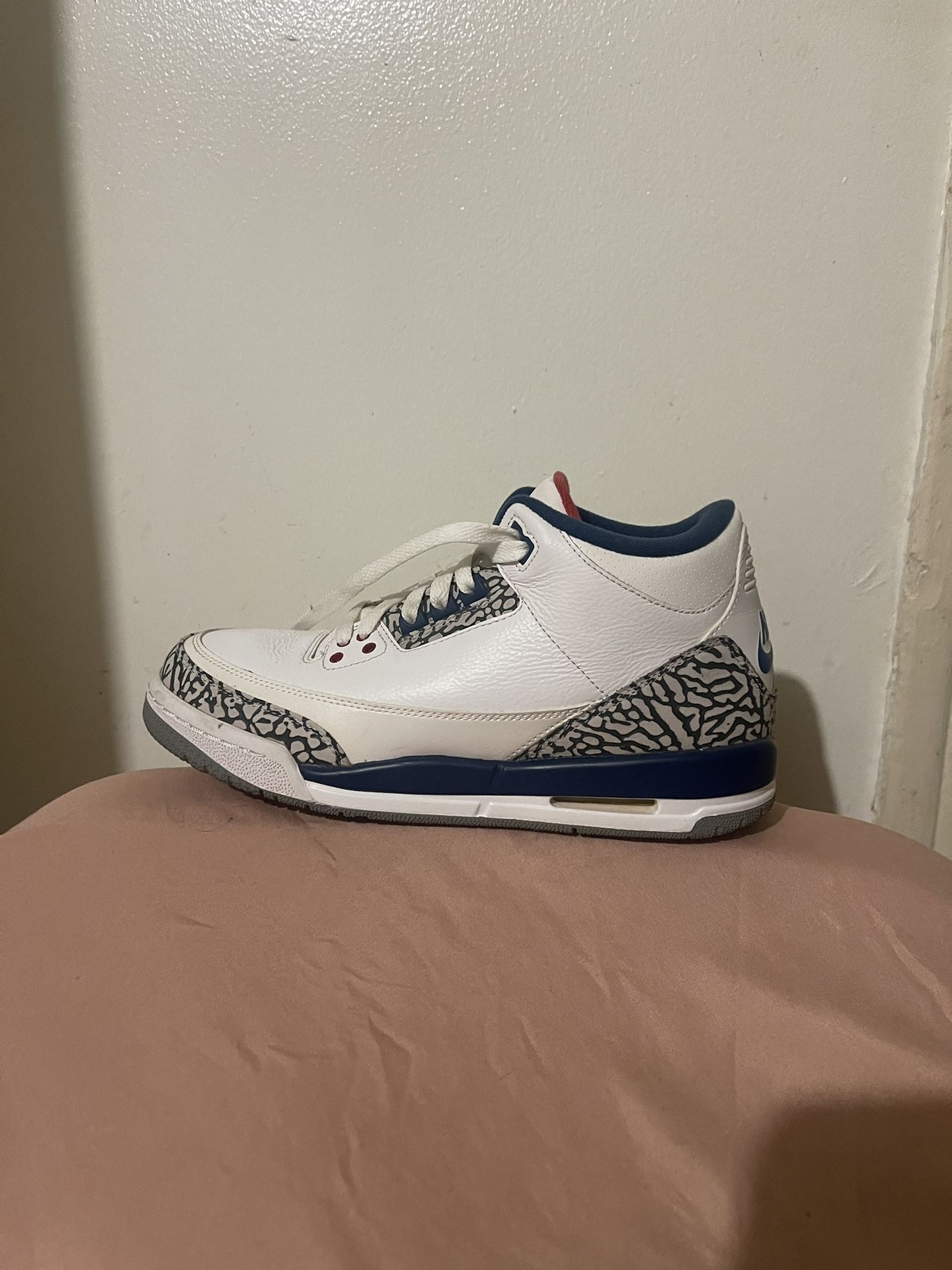 Jordan 3 Retro True Blue (2016) Boys 7Y Women’s 8.5