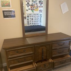 Transform Your Space with this Elegant Brown 9-Drawer Dresser + Mirror!  