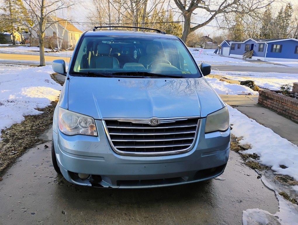 2008 Chrysler Town and Country Touring
