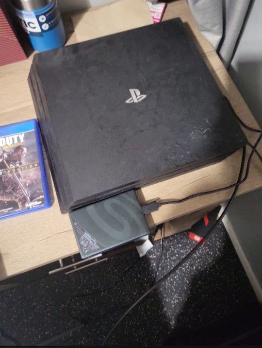 Ps4 Pro With Extended Storage And Stand And Controller.