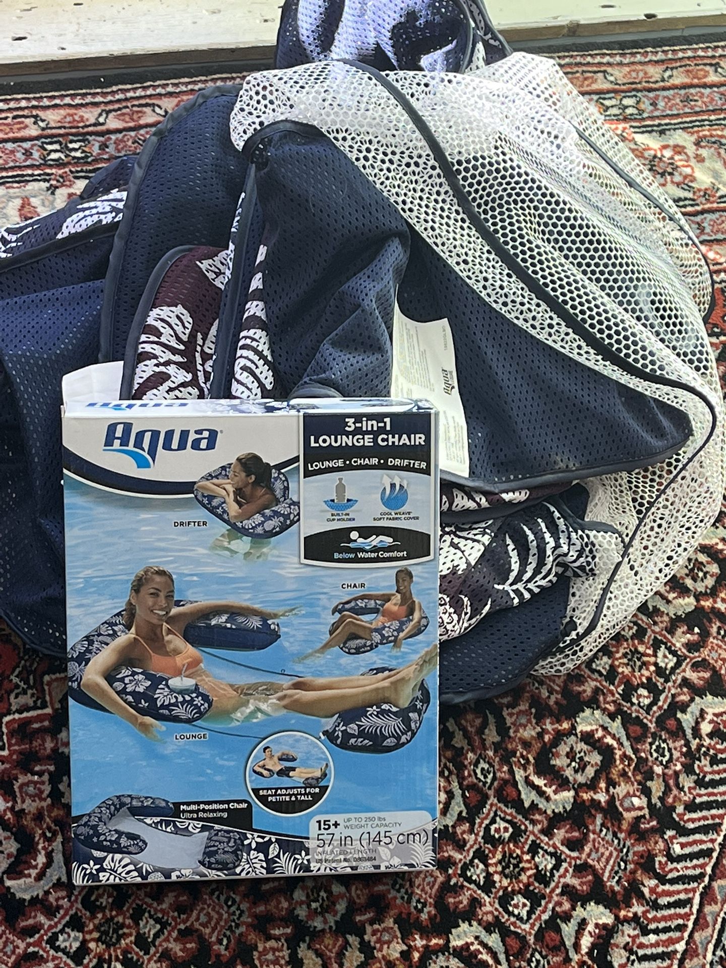 Four Lounge Floats