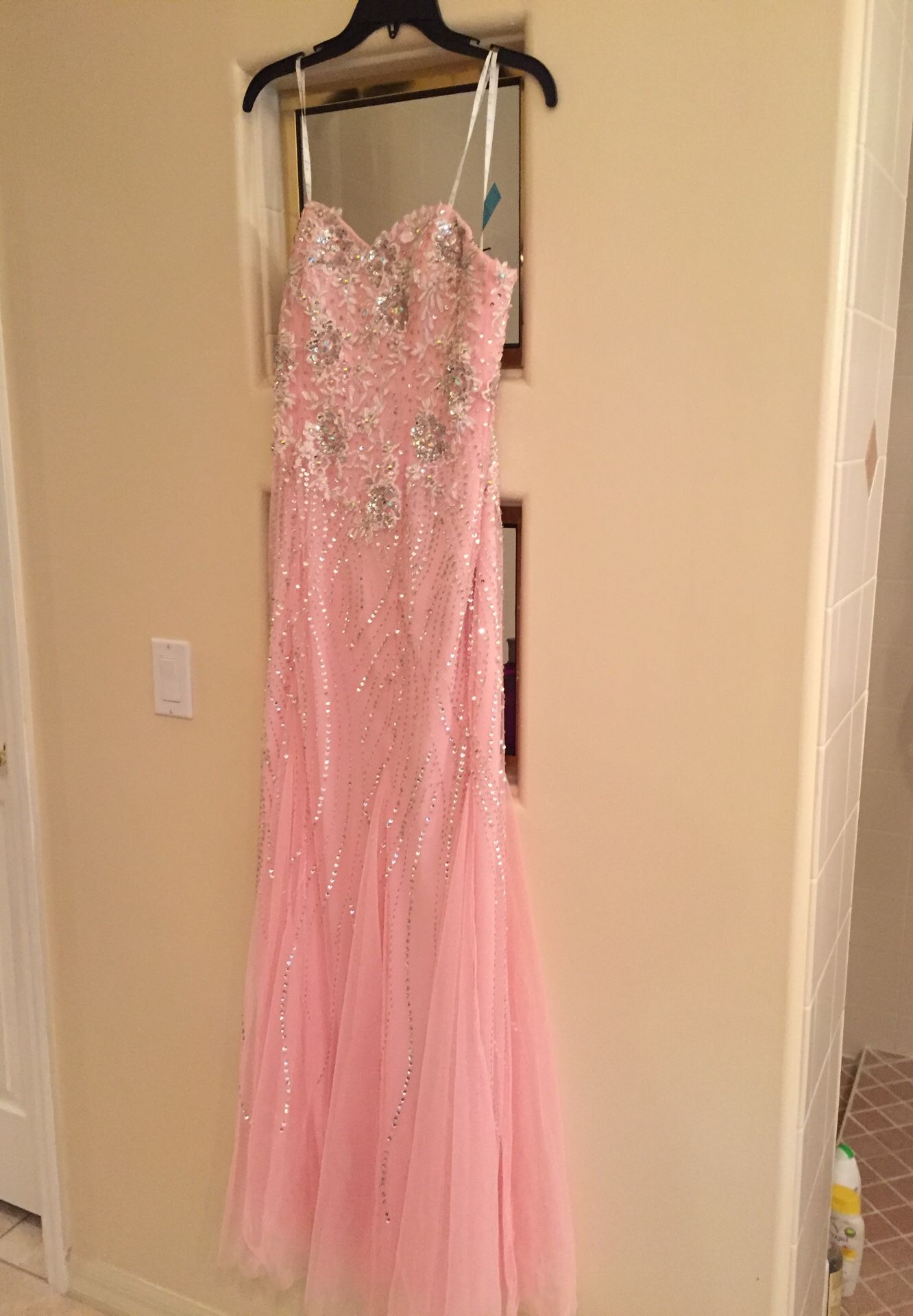 NEW Camille’s dress size 6 pink evening gown