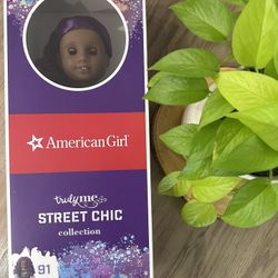 American Girl # 91- Truly Me - Street Chic - New 