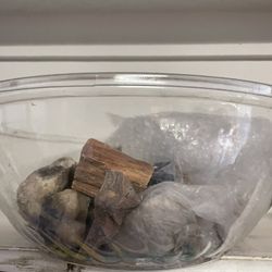 Numerous Minerals, Rocks, And Geodes 