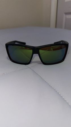 Costa Rinconcito BB Matte Black frame and Green Mirror Lightwave Glass (580G) lenses