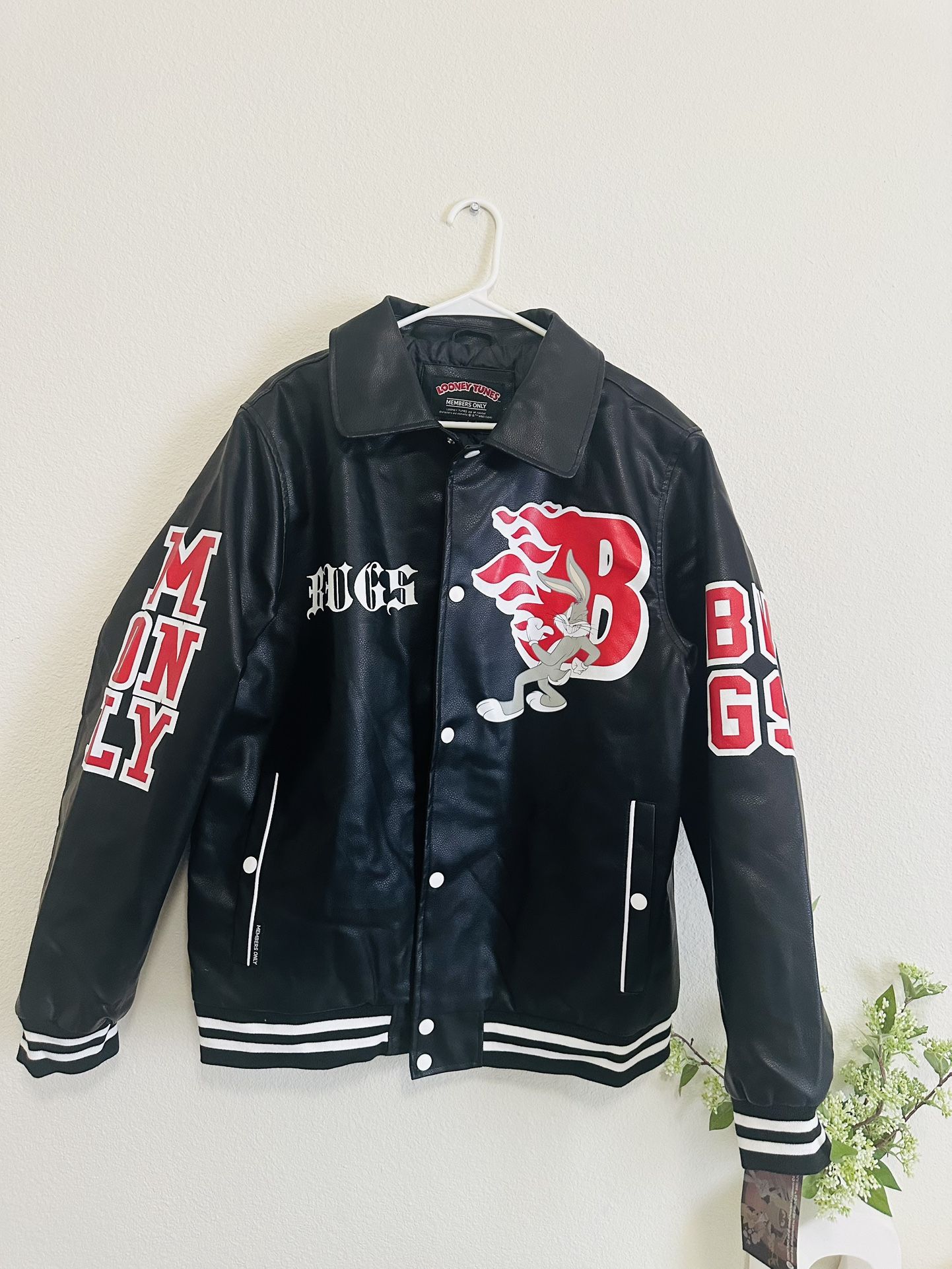 Looney Tunes x Members Only Jacket Faux Leather Men’s Large Bugs Bunny - NEW