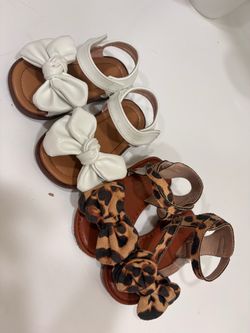 Girl shoes