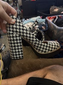 Steven Madden 9 1/2 High Heels