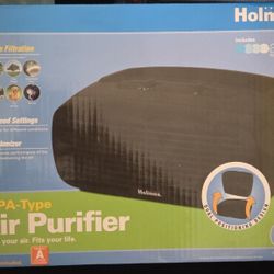 Holmes Desktop HEPA-Type , 3 Speeds plus Optional Ionizer small Air Purifier, HAP242B-U, Black