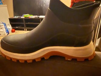 Hunter boots size 9