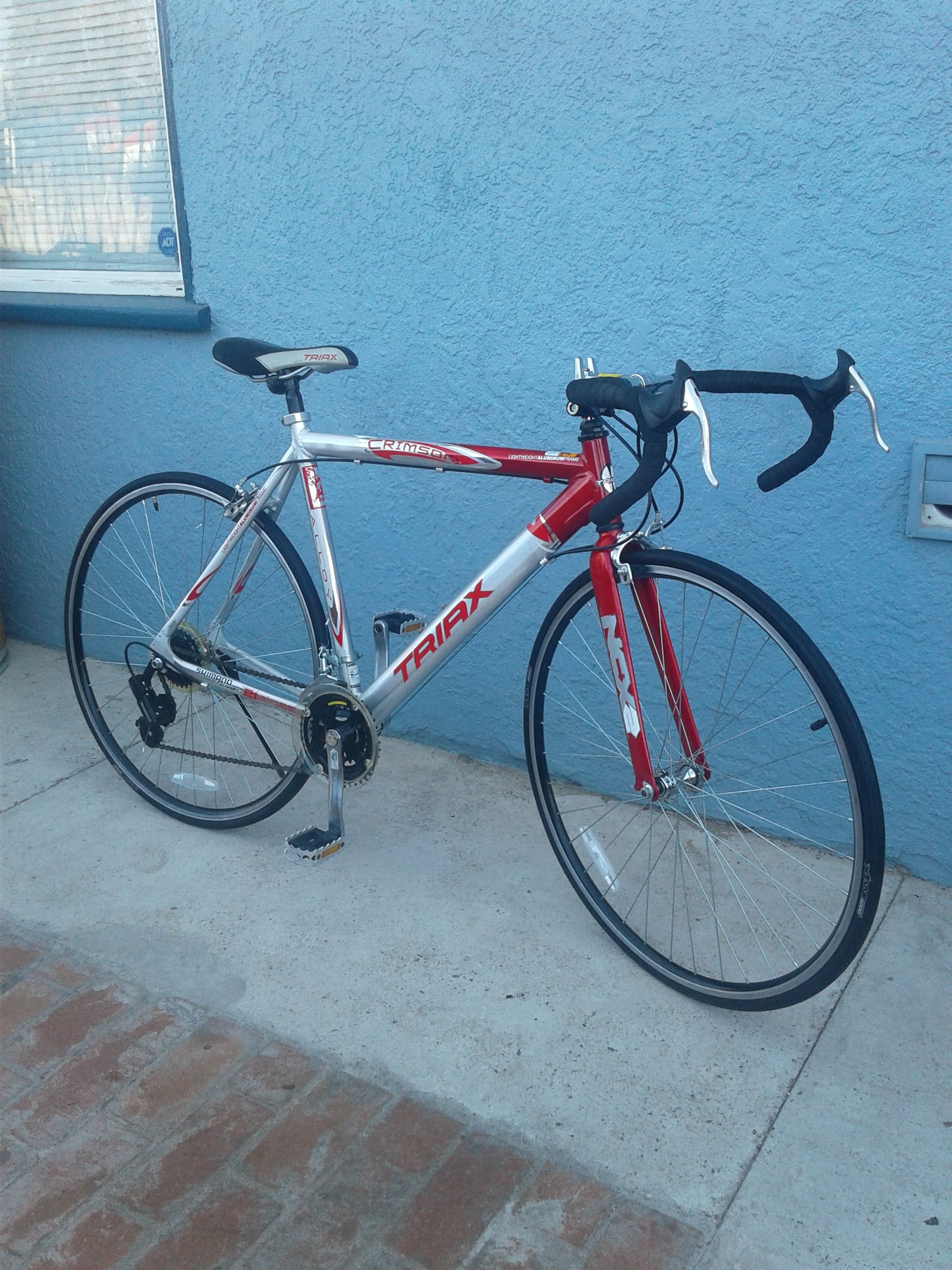 Sold At Auction Triax Crimson Road Bike 41 OFF