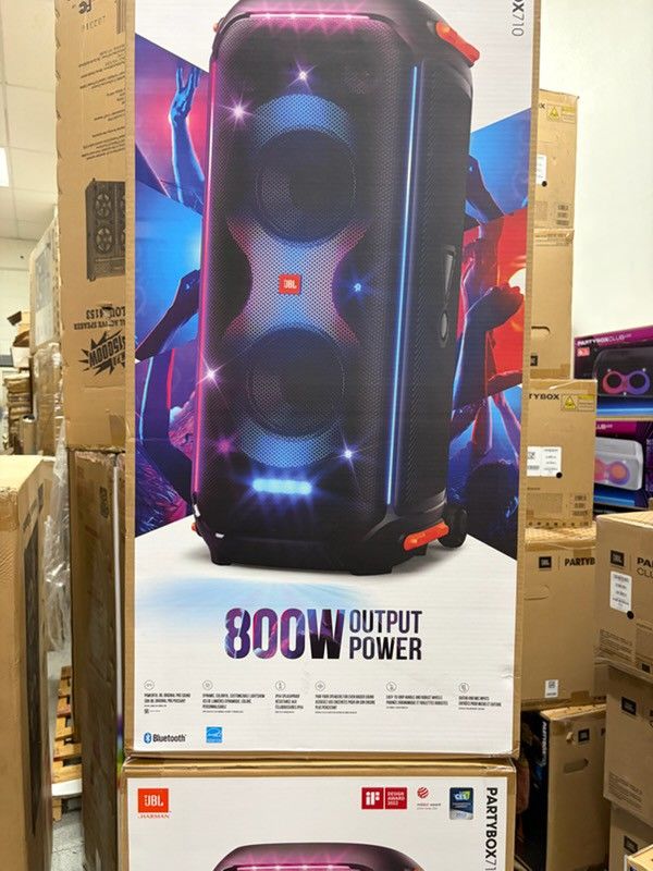 JBL Partybox 710. Free 🎤 🎤  Mics. Brand New SEALED.  We Offer FINANCING 