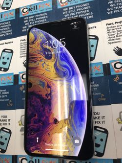 iPhone XS 64 Unlocked