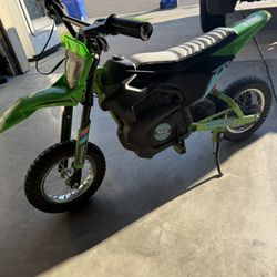 Razor electric motorcycle 