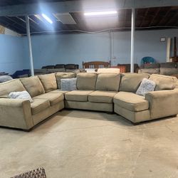 FREE delivery - XLarge Gray Sectional Couches Sofa Set