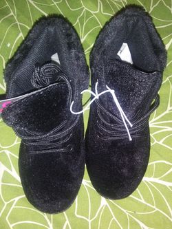 Childs 11 boot new xmas special 9.00 firm