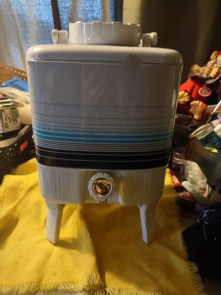 Old Vintage Travel Lemonade Cooler Distributor Water Despencer