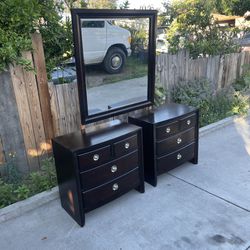 *YES AVAILABLE* 2 Large Nightstands & Mirror