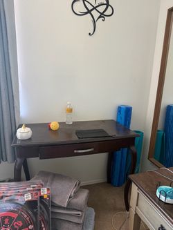 Table/Desk